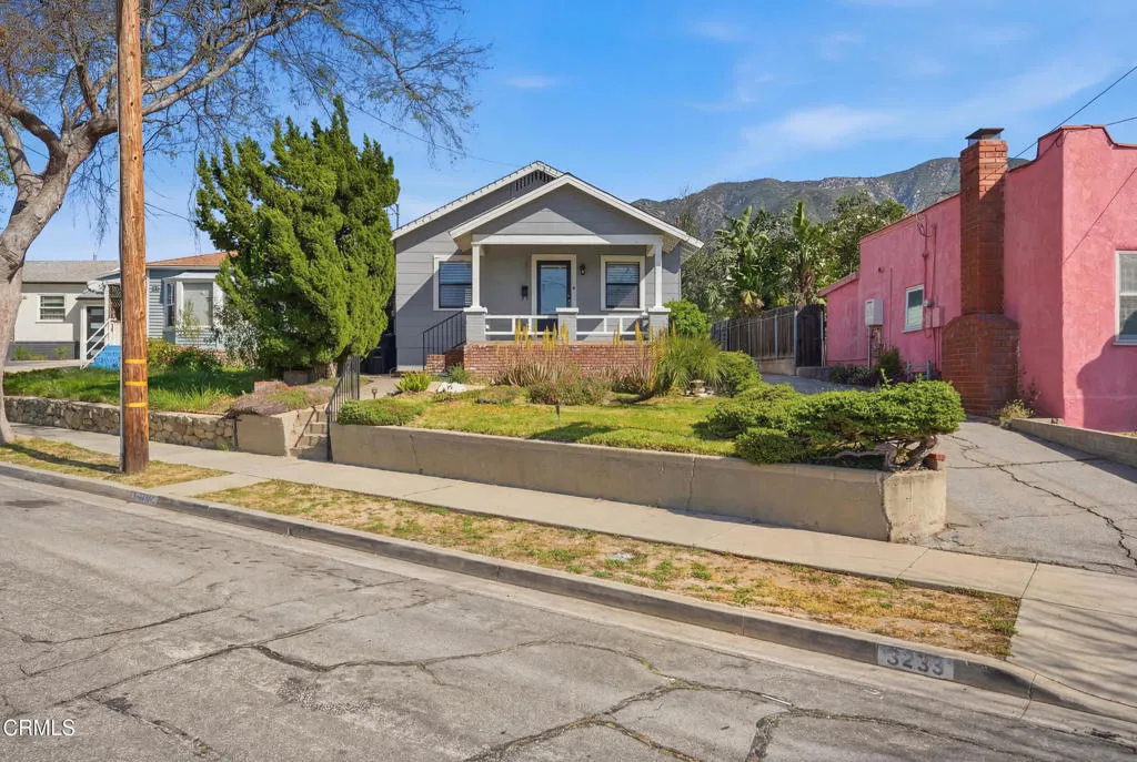 Additional image 4 of 3233 Community Avenue, La Crescenta, CA 91214