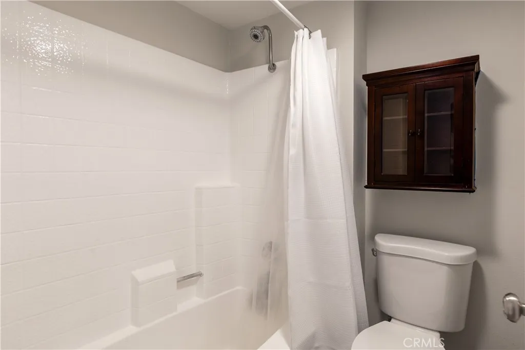 Additional image 16 of 7324 Quill Dr Unit 44, Downey, CA 90242