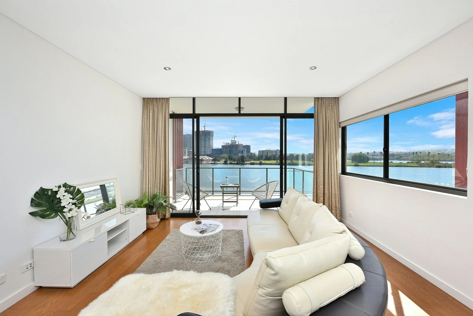 Additional image 3 of 406/5 Nina Gray Avenue, Rhodes NSW 2138