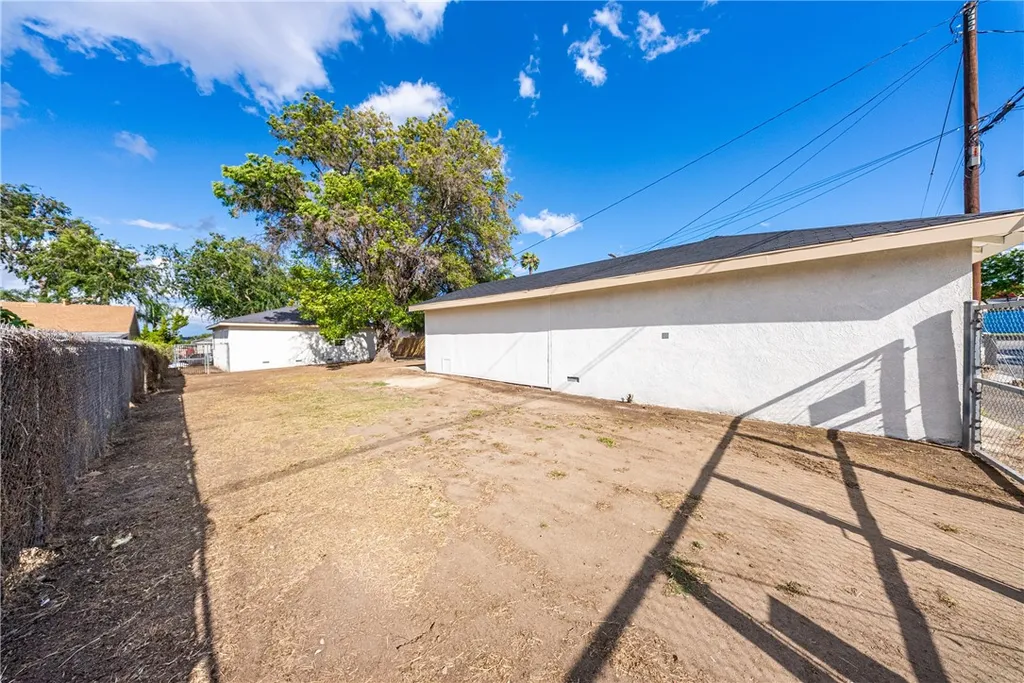 Additional image 27 of 946 Cedar Street, Corona, CA 92879