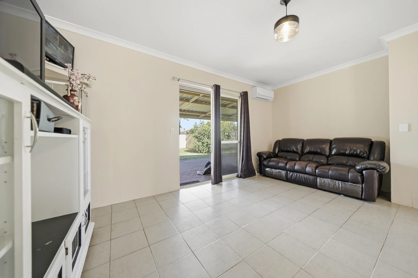Additional image 10 of 70 Strawberry Drive, Seville Grove WA 6112