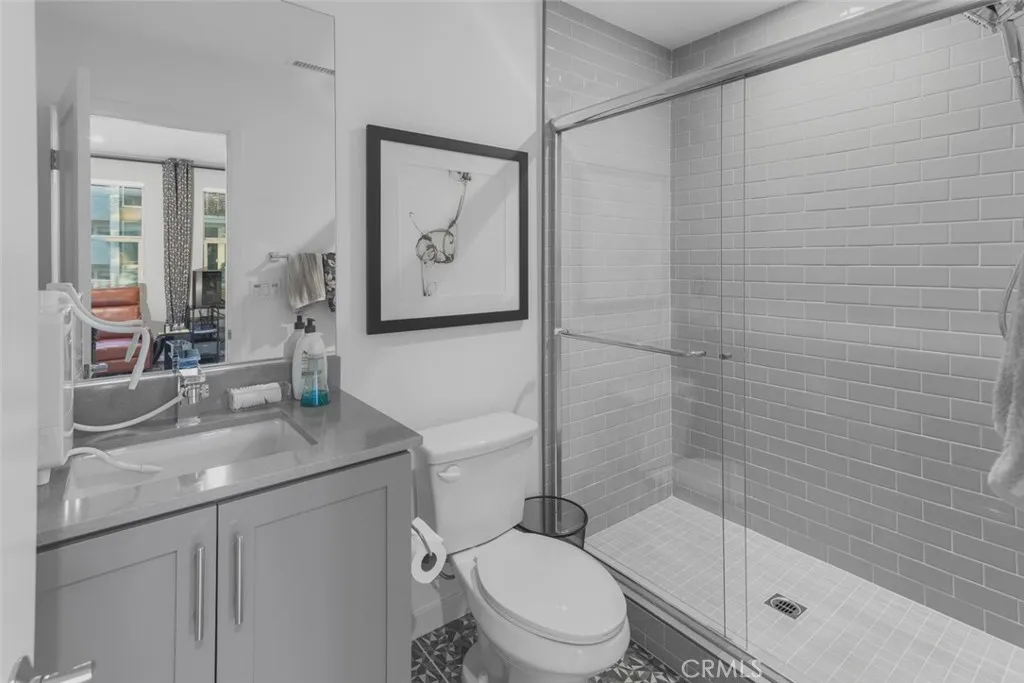 Additional image 69 of 203 Placemark, Irvine, CA 92614