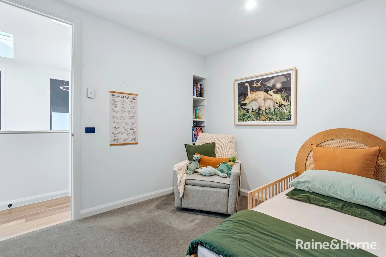 Additional image 16 of 90A Oxford Street, Newport VIC 3015
