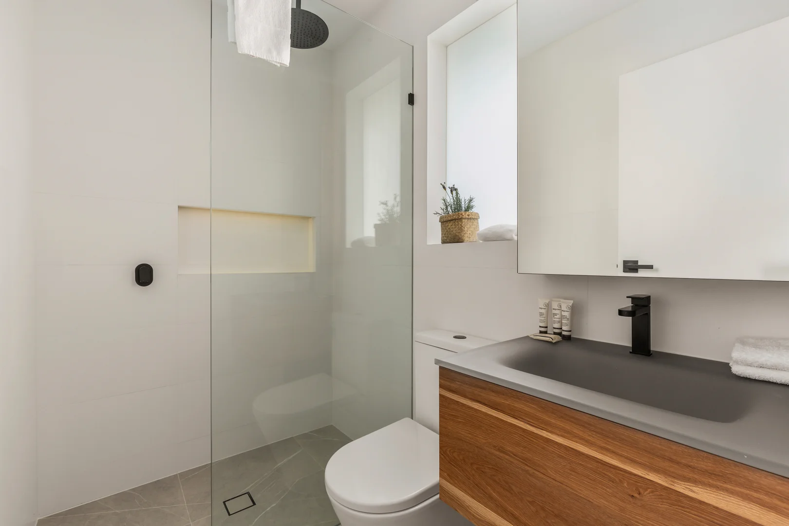 Additional image 6 of 98 Manton Road, Clayton VIC 3168