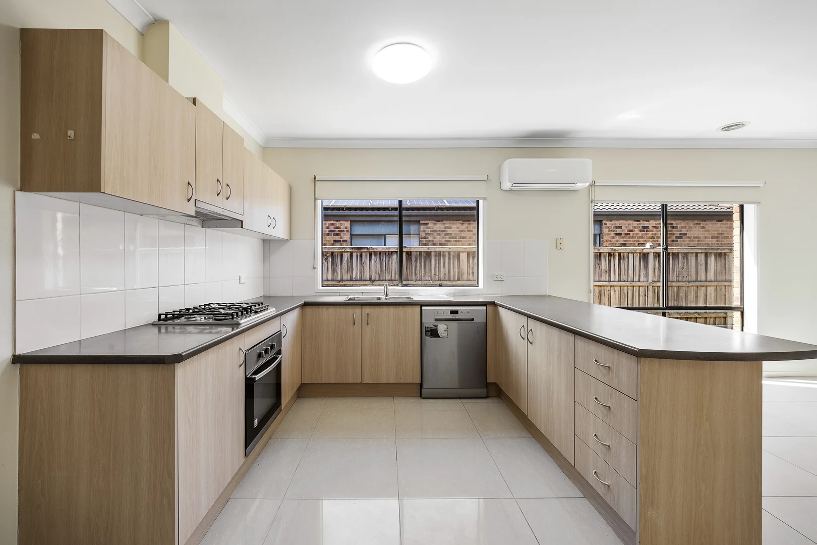 Additional image 5 of 17 Beechtree Way, Cranbourne North VIC 3977