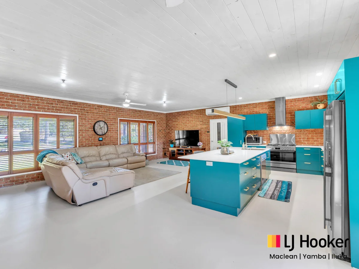 32 Clyde Essex Drive, Gulmarrad NSW 2463