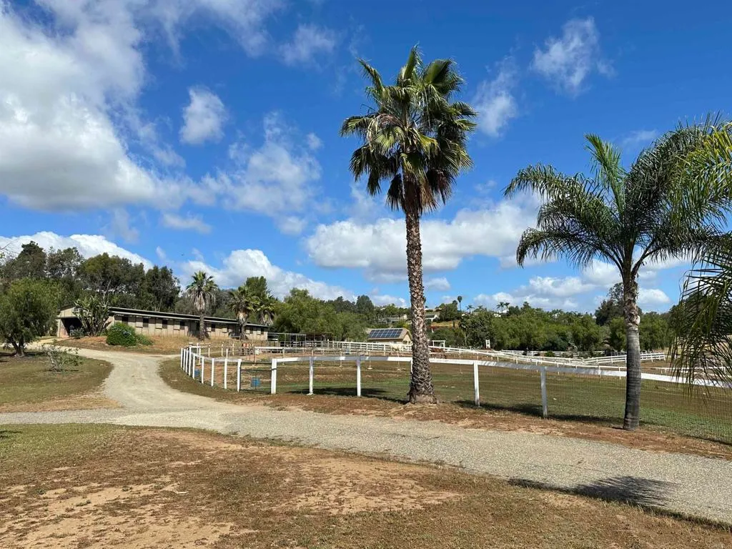 Additional image 55 of 2357 Via Monserate, Fallbrook, CA 92084