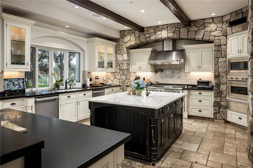 Additional image 84 of 11262 Skyline Dr, North Tustin, CA 92705