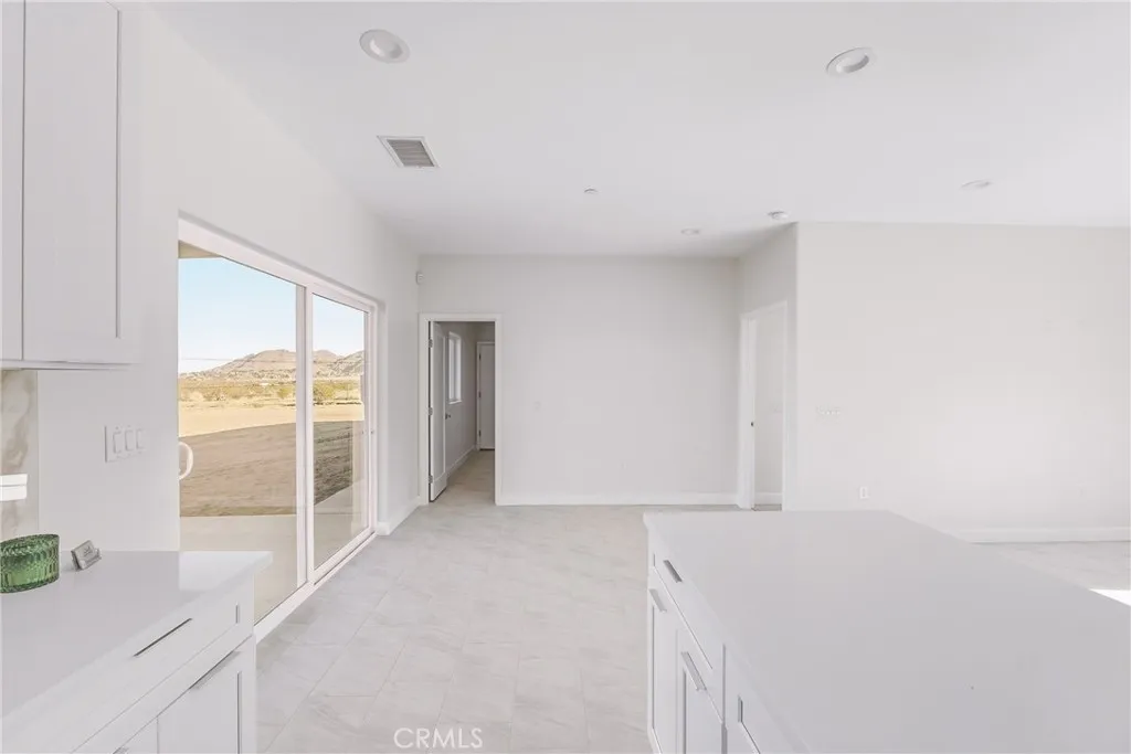 Additional image 16 of 15192 Barbara, Apple Valley, CA 92307