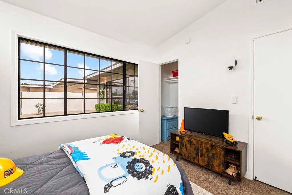 Additional image 20 of 249 W Alru St, Rialto, CA 92376