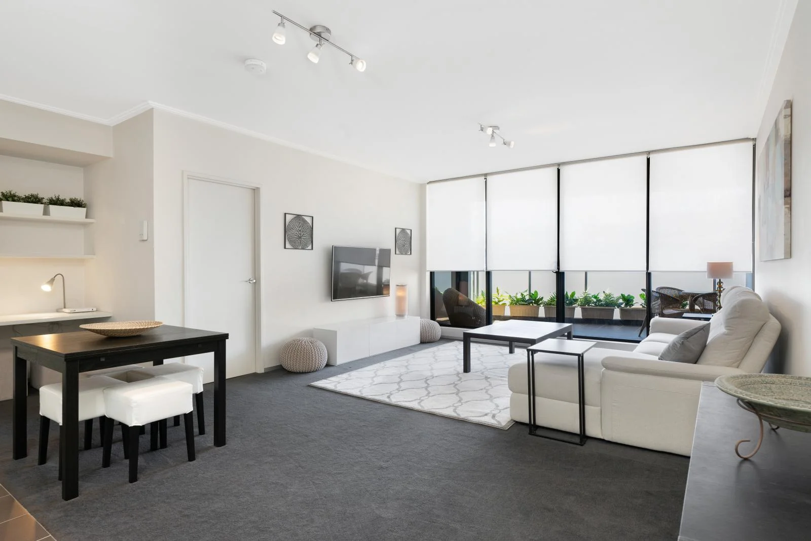 F504/7 Hunter Street, Waterloo NSW 2017