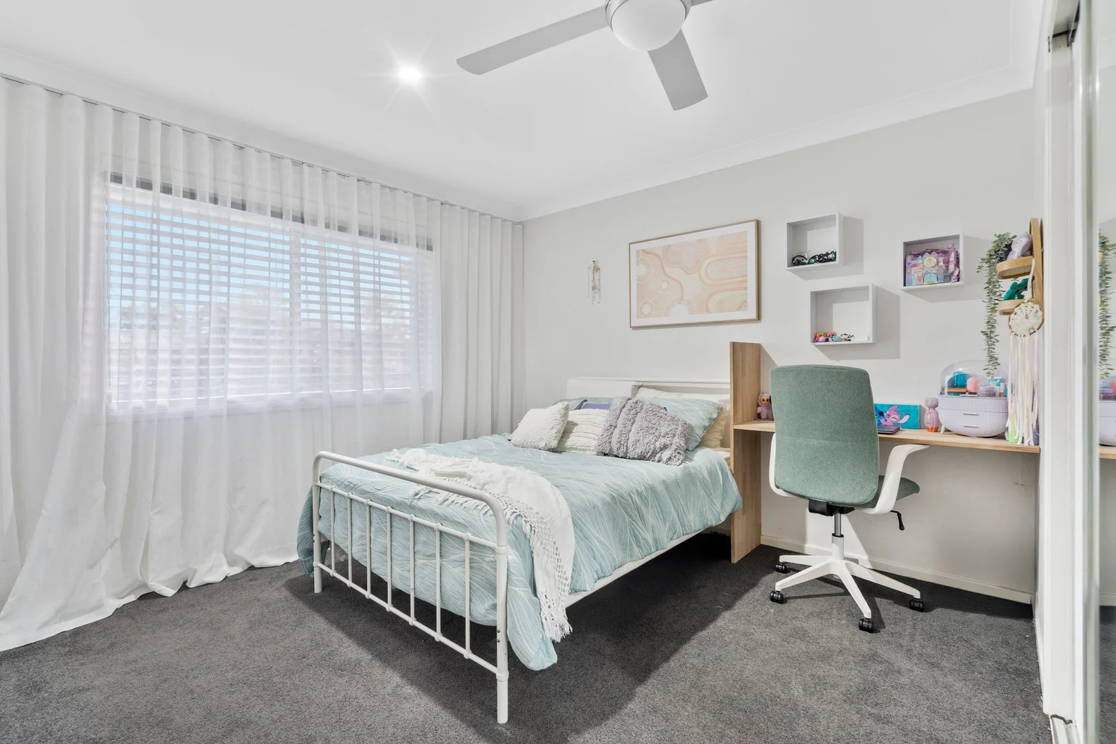 Additional image 18 of 27 Constellation Crescent, Mudgeeraba QLD 4213
