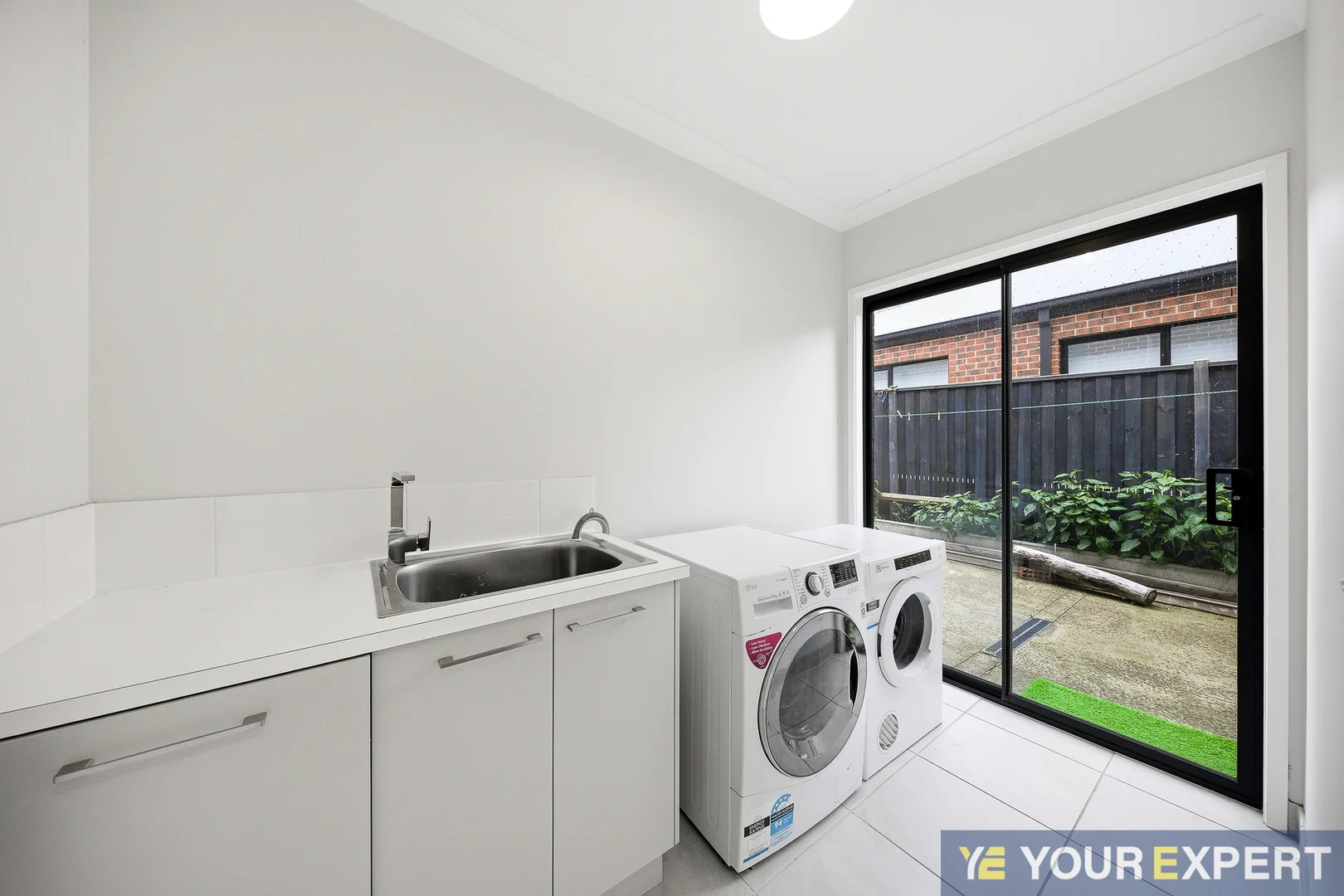 Additional image 27 of 14 Cottongrass Avenue, Clyde North VIC 3978