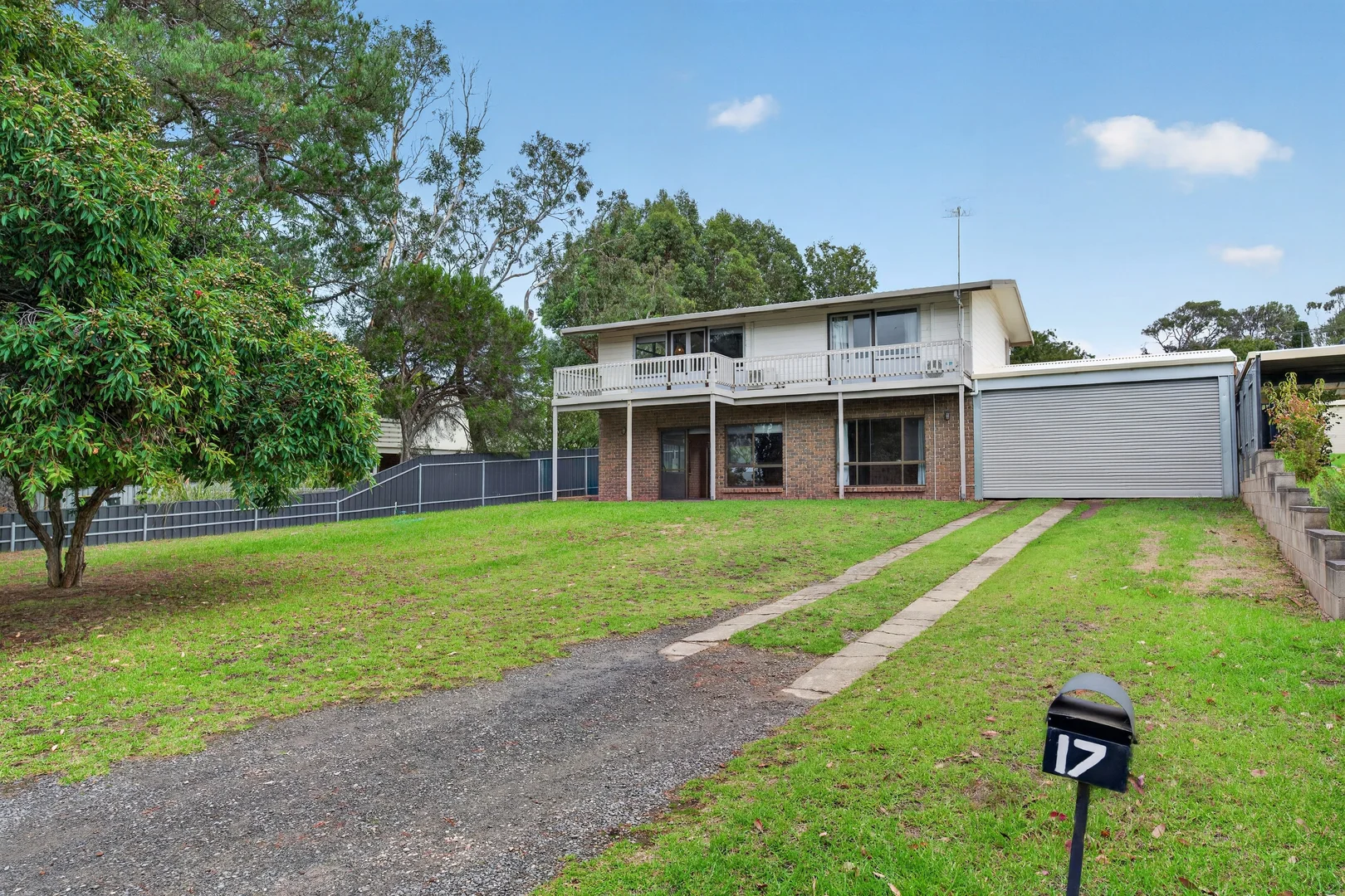 Additional image 2 of 17 Lord Hobart Crescent, Encounter Bay SA 5211