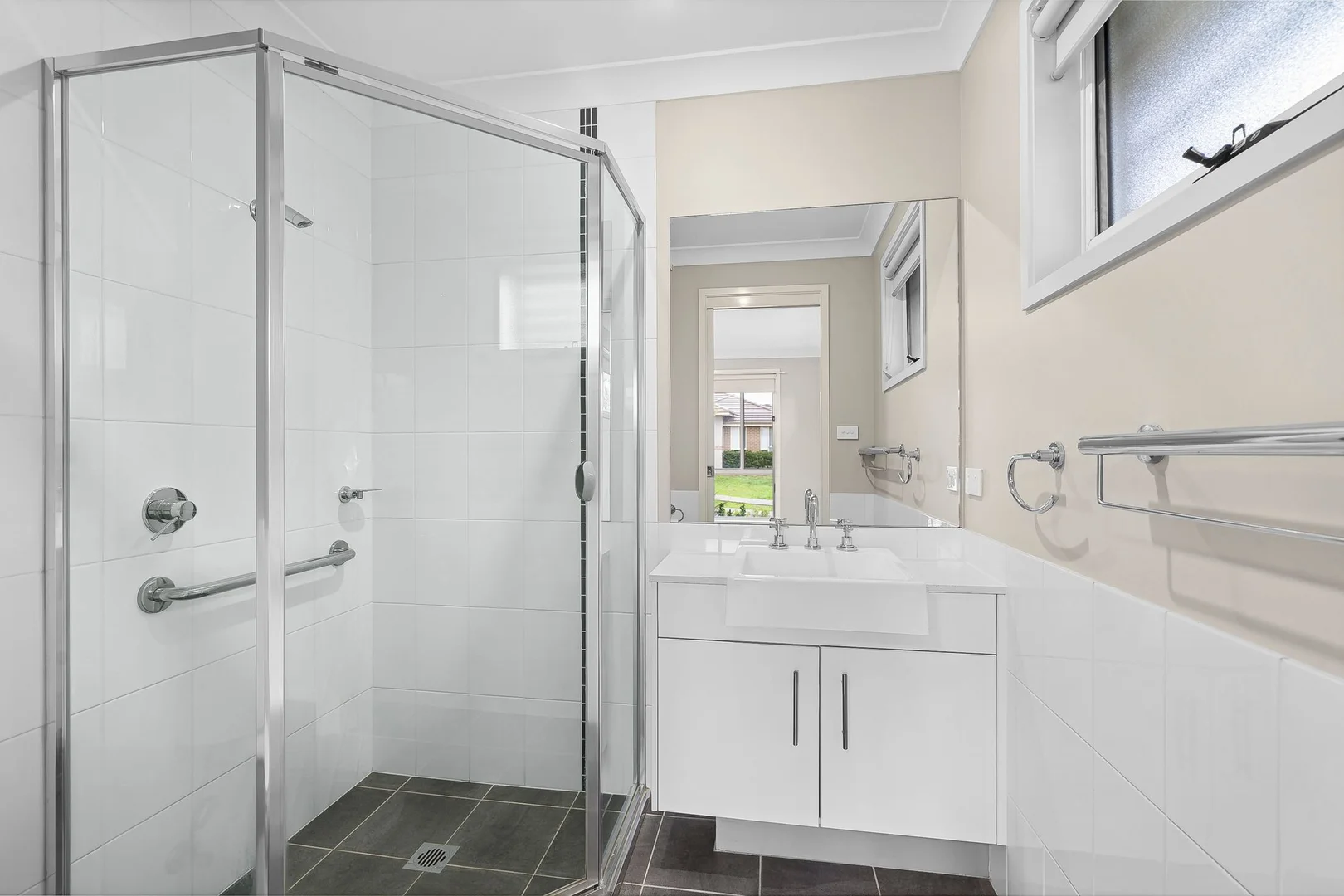 Additional image 7 of 2 McAlroy Place, Goulburn NSW 2580