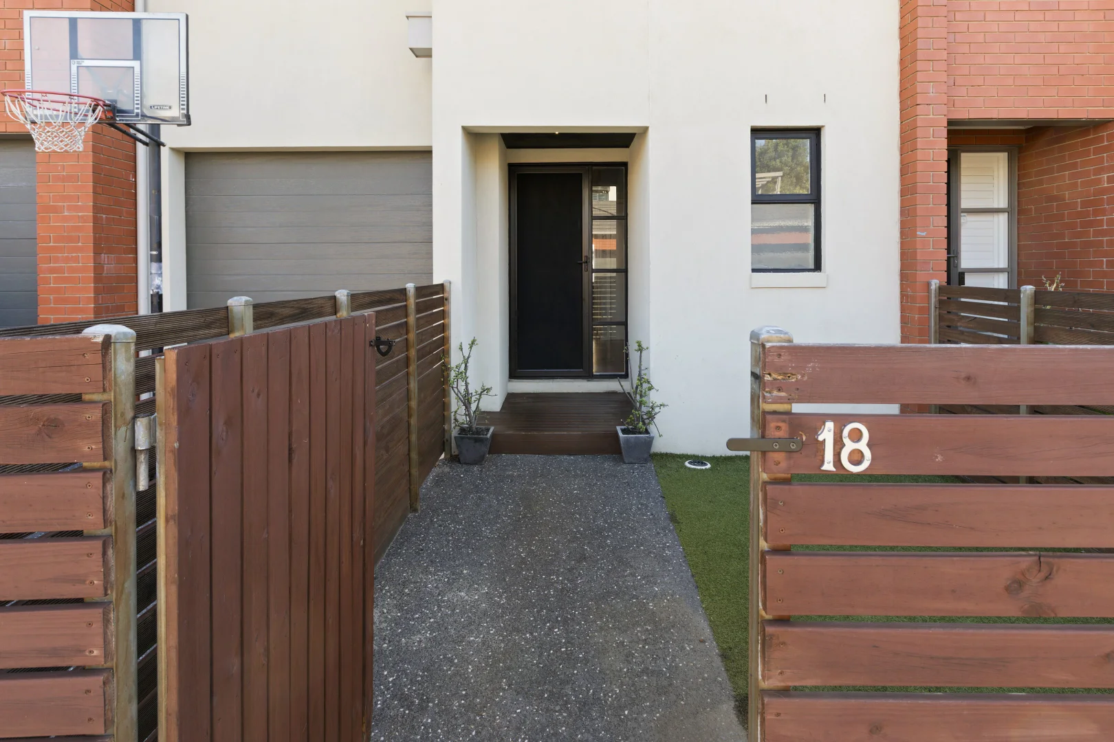 Additional image 18 of 18/9-11 Manikato Avenue, Mordialloc VIC 3195