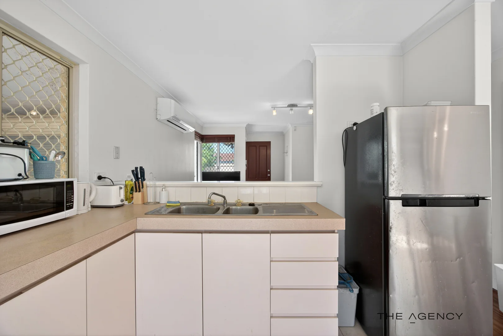 Additional image 3 of 3/5 Chapman Road, St James WA 6102