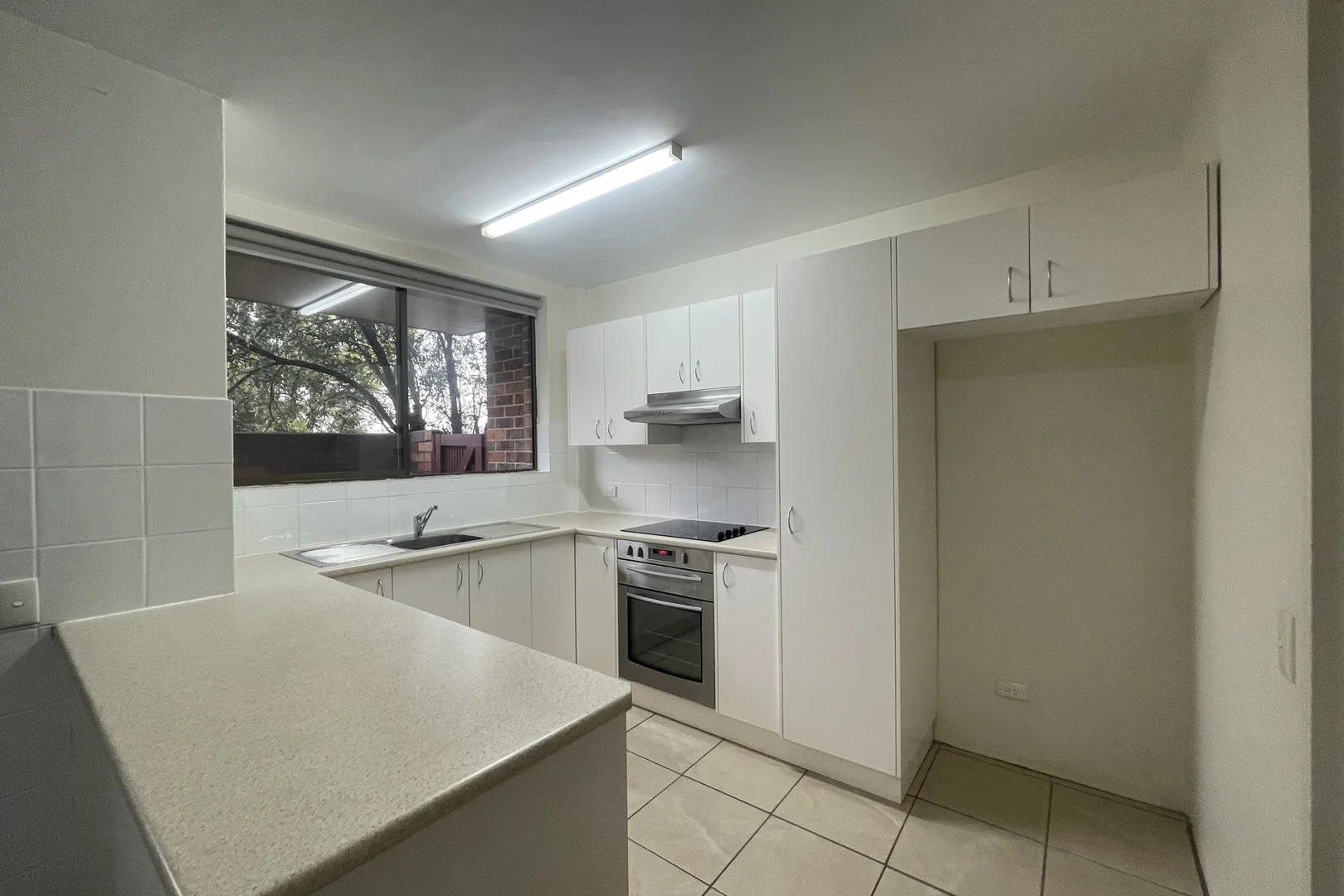 Additional image 8 of 2/5-6 Hayes Close, Singleton NSW 2330