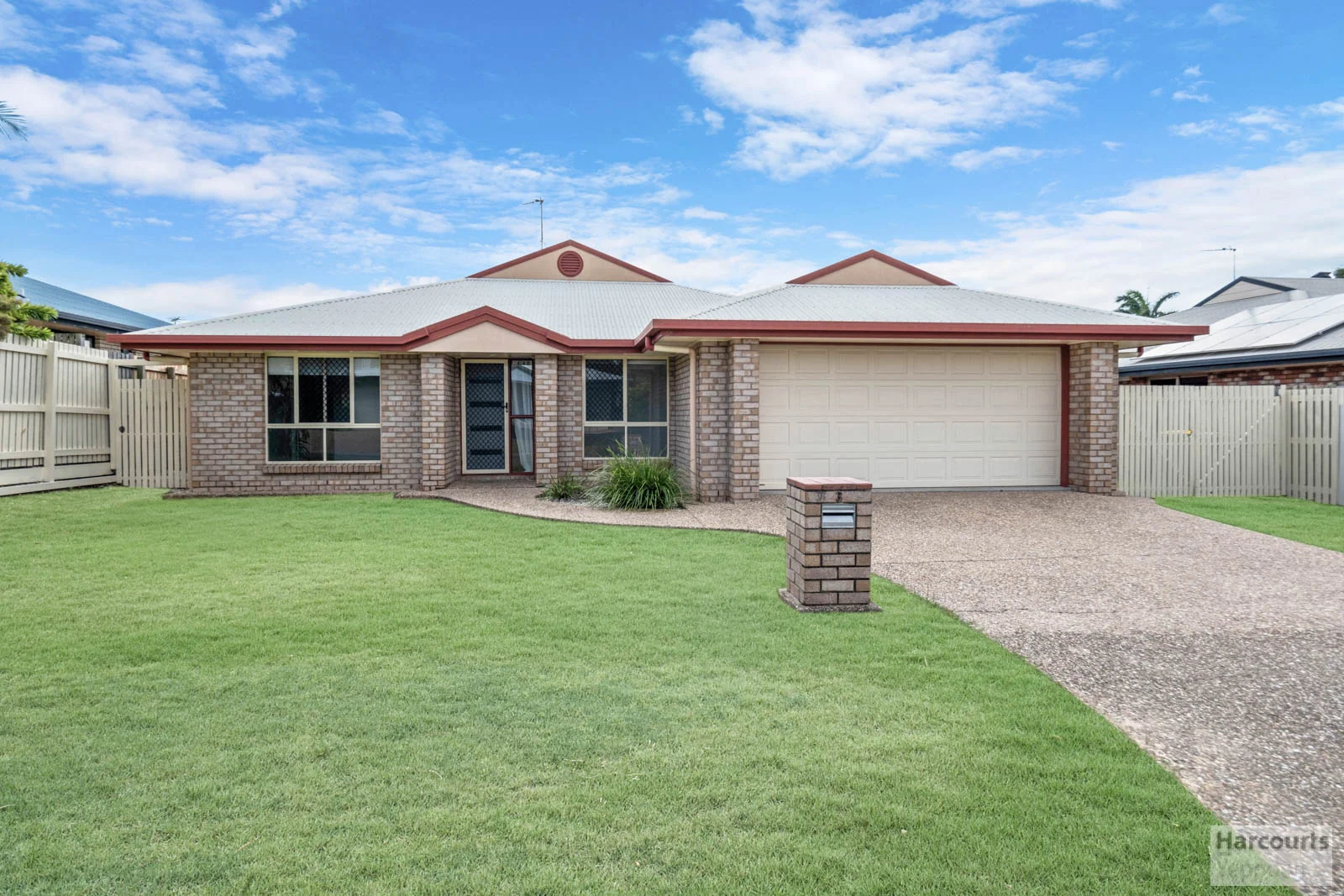 3 Booth Court, Cooee Bay QLD 4703