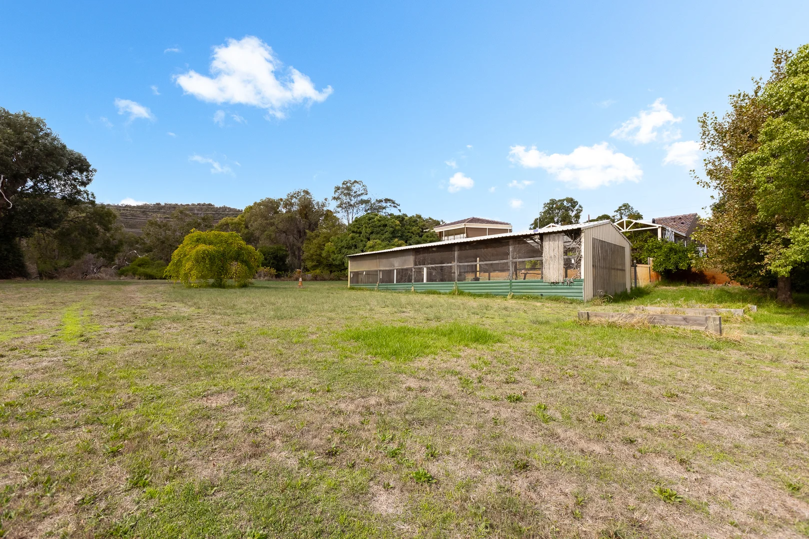 Additional image 21 of 8 Mckenize Grove, Kelmscott WA 6111