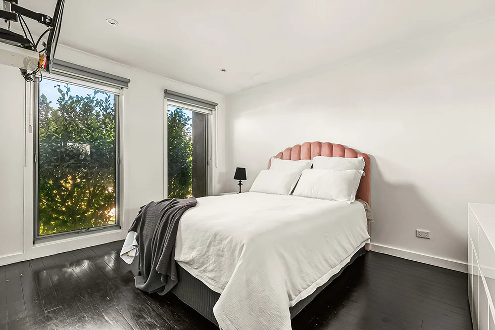 65 Campaspe Crescent, Keilor VIC 3036 photo 4