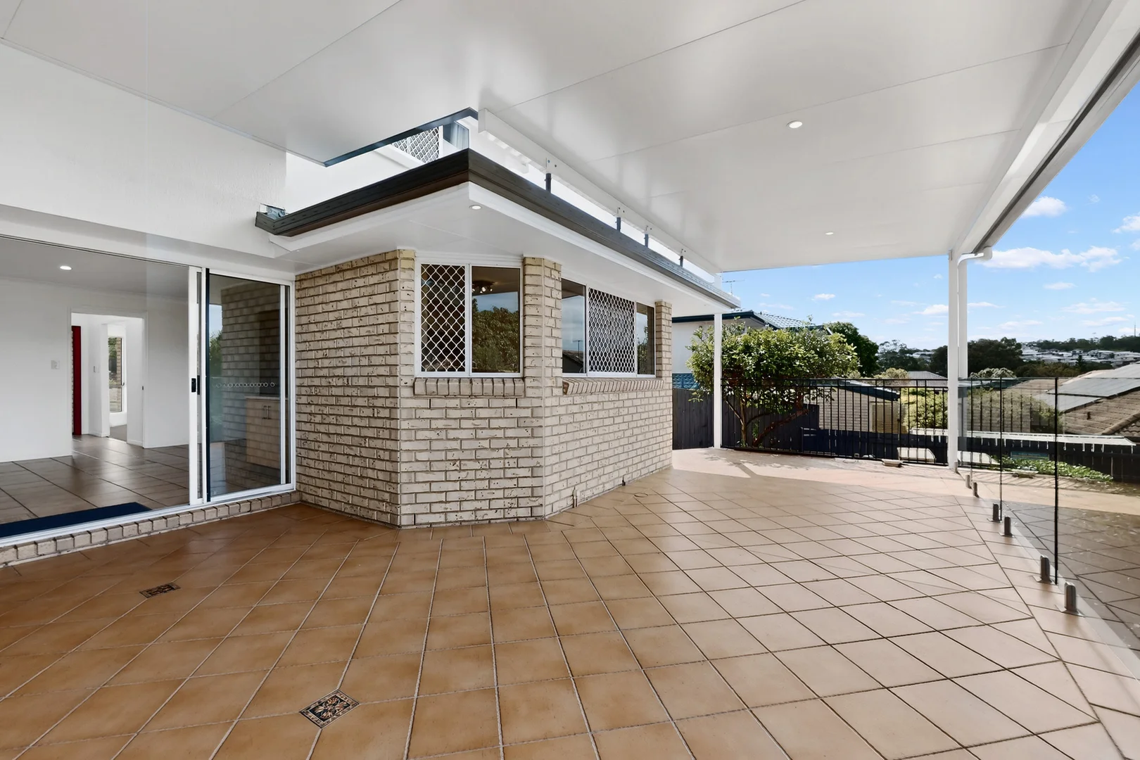 Additional image 21 of 6 Hopetoun Close, Carindale QLD 4152