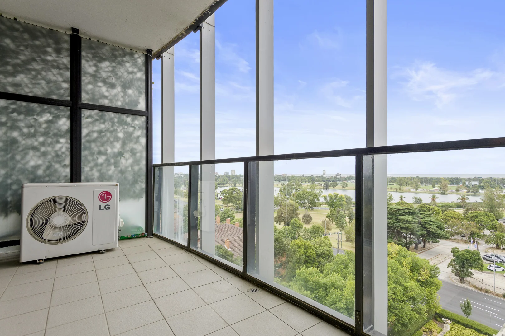 Additional image 12 of 713/55 Queens Road, Melbourne VIC 3004