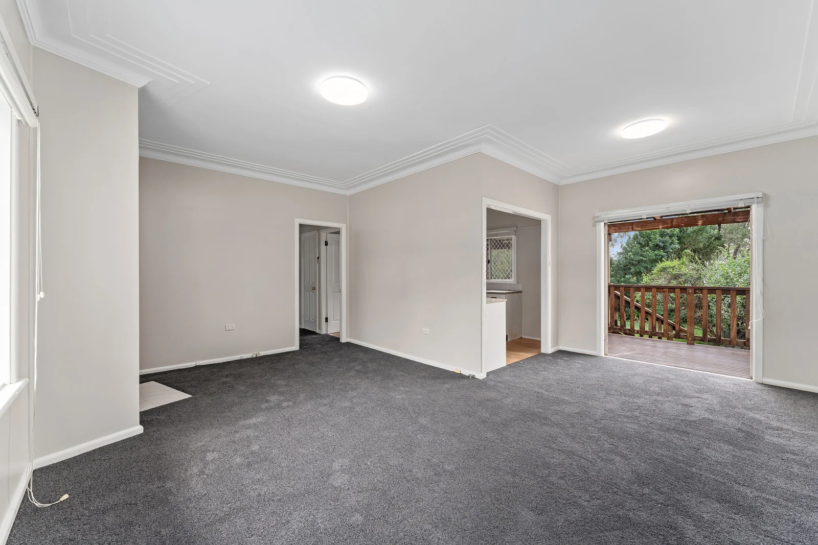 179 The Boulevarde, Miranda NSW 2228 photo 2