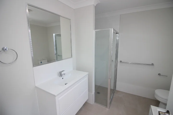 Additional image 13 of 2/166 Muir Street, Labrador QLD 4215