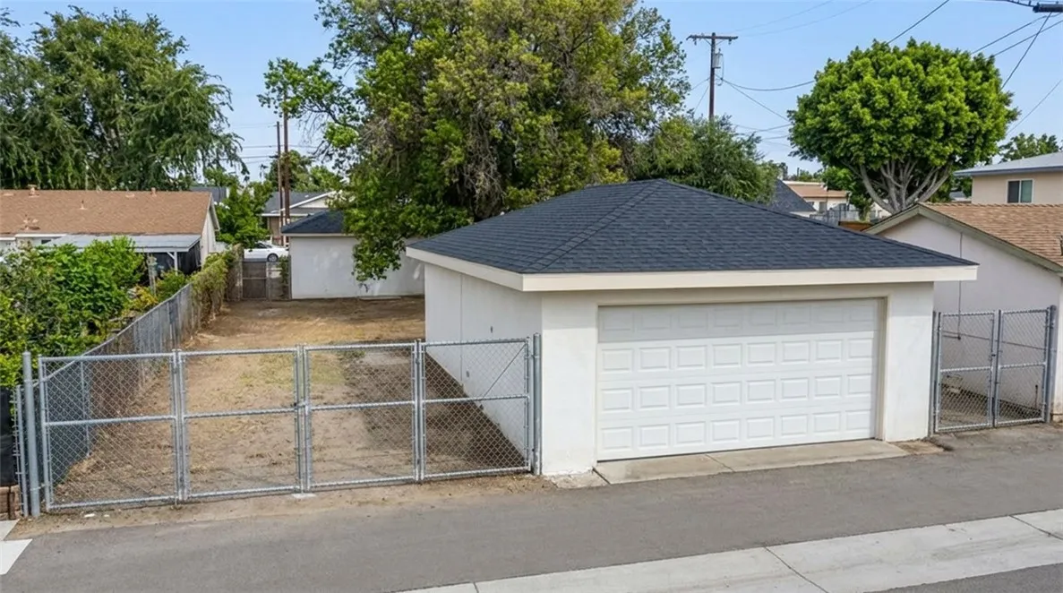Additional image 66 of 946 Cedar Street, Corona, CA 92879
