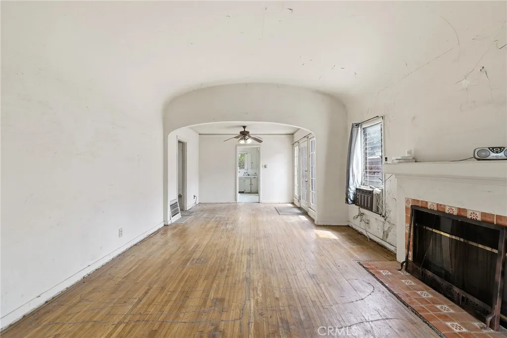 Additional image 33 of 4720 Denny Ave, Toluca Lake, CA 91602