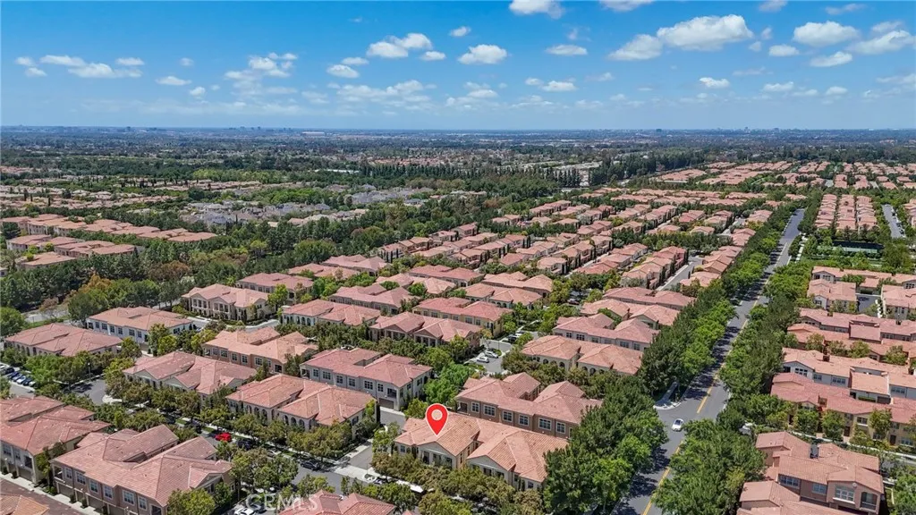 Additional image 29 of 59 Kempton, Irvine, CA 92620