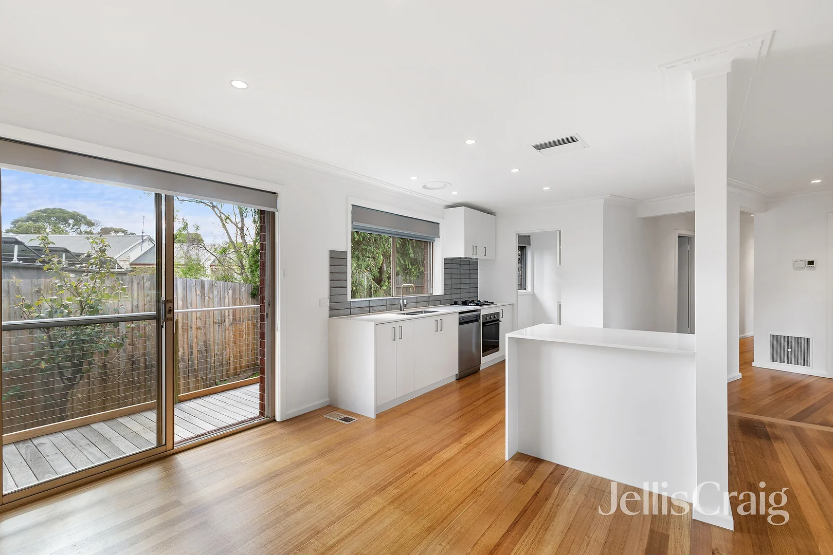 Additional image 3 of 1 Tuckfield Court, Macleod VIC 3085