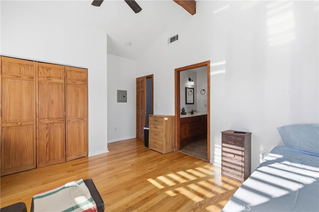 Additional image 50 of 25048 Wheeler Rd, Newhall, CA 91321