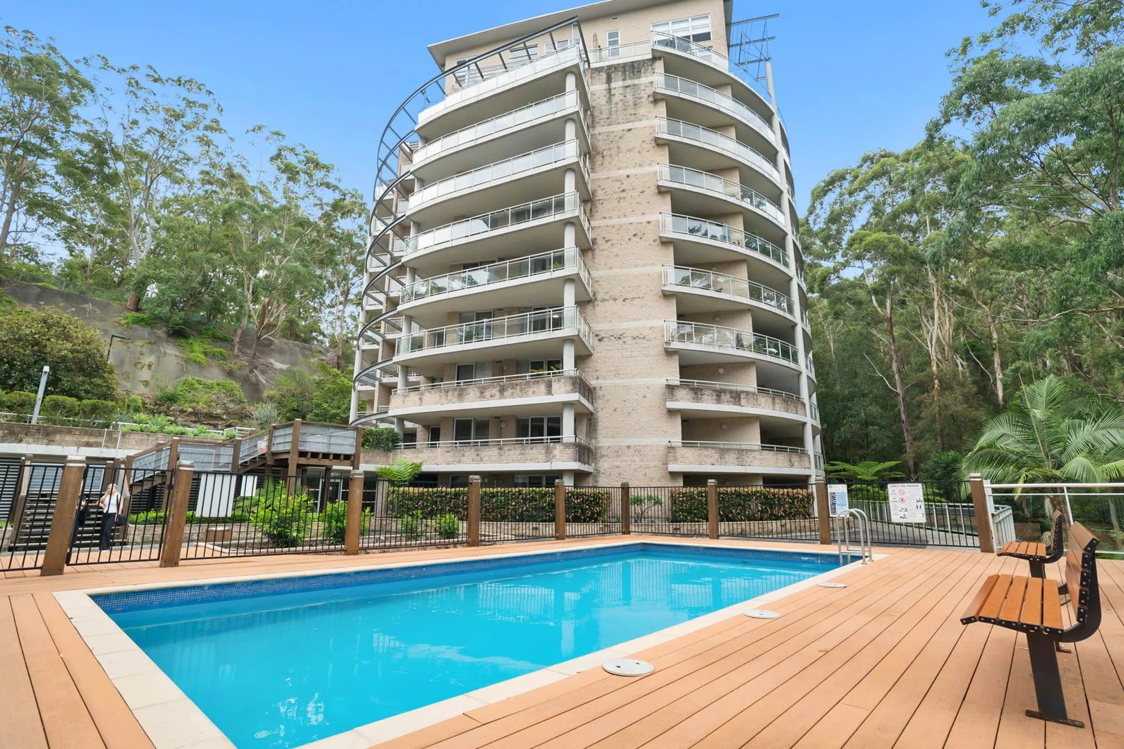 422/80 John Whiteway Drive, Gosford NSW 2250