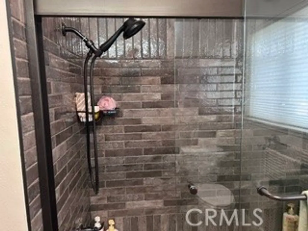 Additional image 8 of 20326 Devonshire Street, Chatsworth, CA 91311
