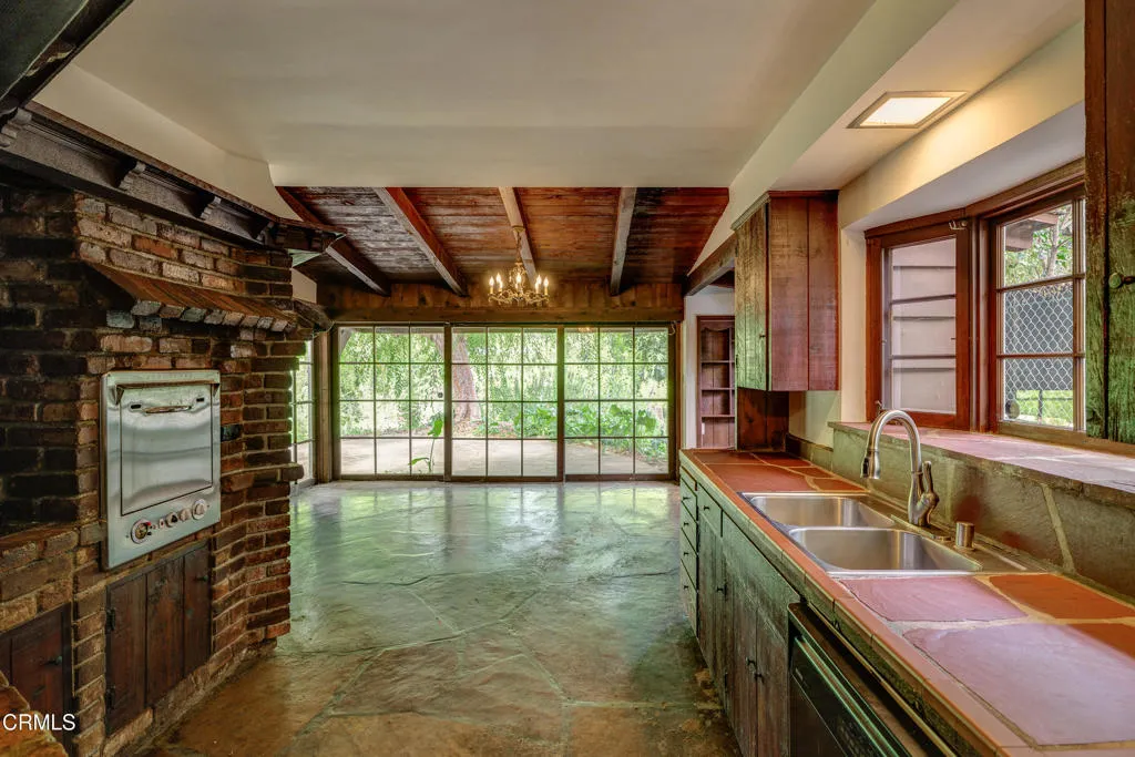 Additional image 18 of 1900 Niodrara Drive, Glendale, CA 91208