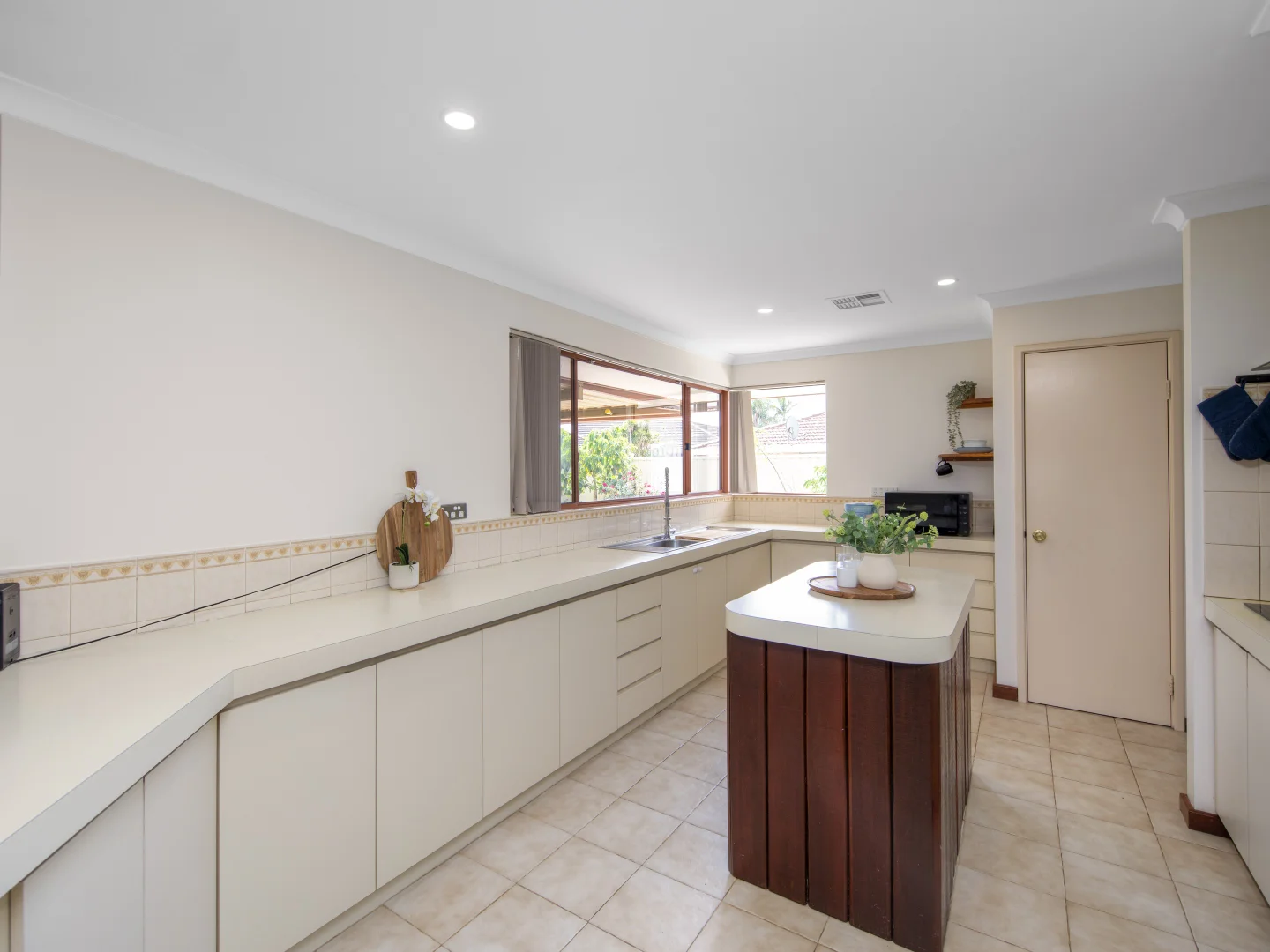 Additional image 13 of 25 Norling Road, High Wycombe WA 6057