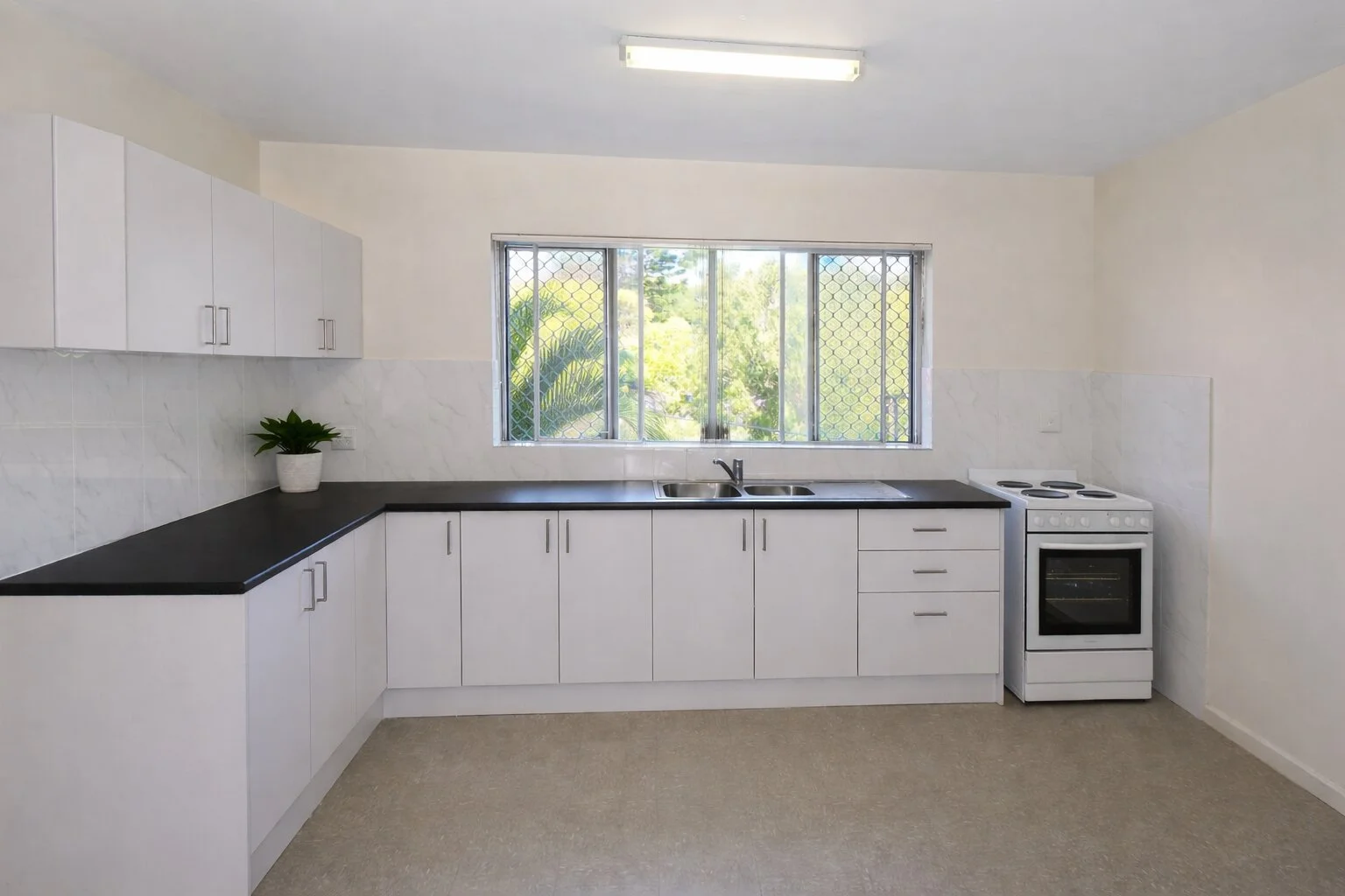 Additional image 2 of 3/35 Gladstone Road, Highgate Hill QLD 4101