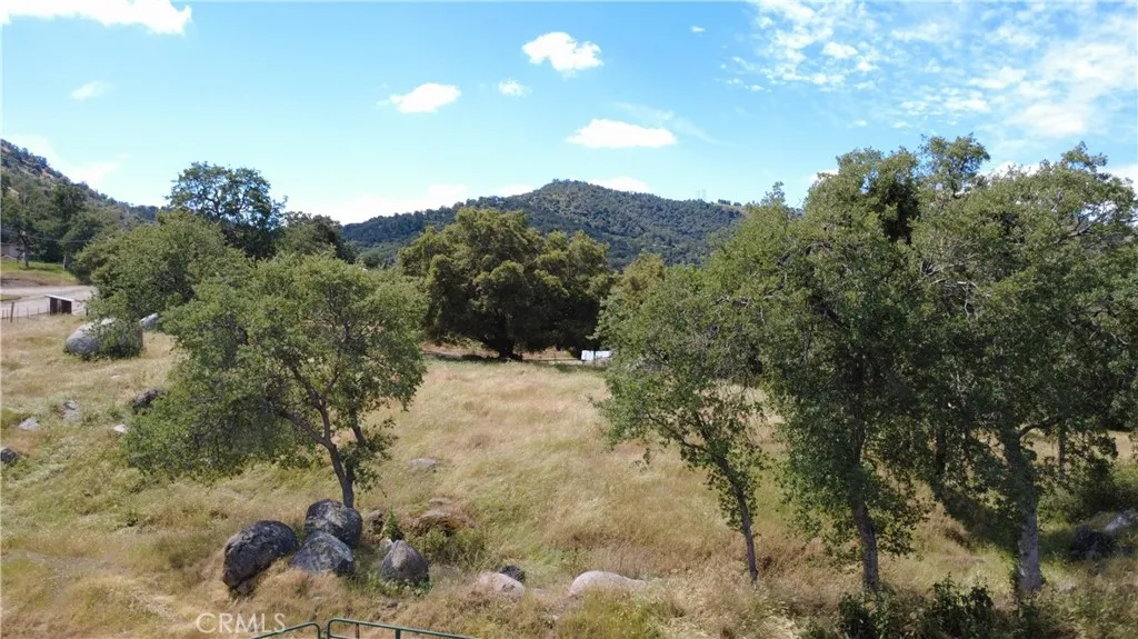 Additional image 55 of 39569 Clover Ln, Squaw Valley, CA 93675