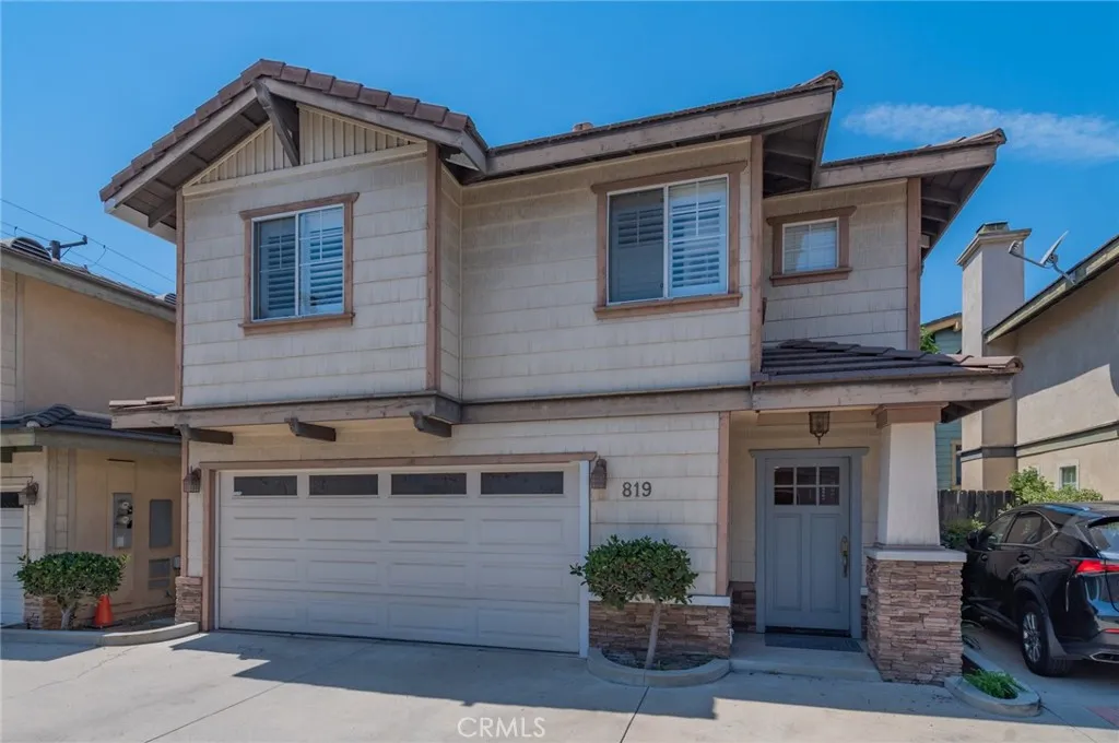 819 W Duarte Rd, Monrovia, CA 91016 photo 2