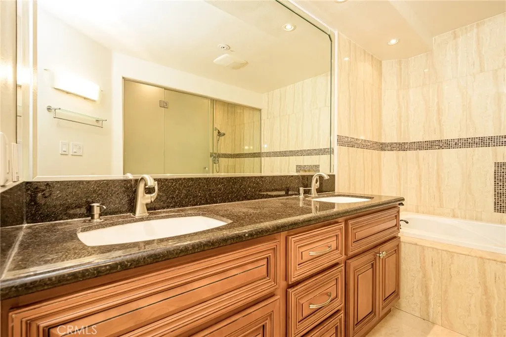 Additional image 60 of 2233 Martin Unit 311, Irvine, CA 92612