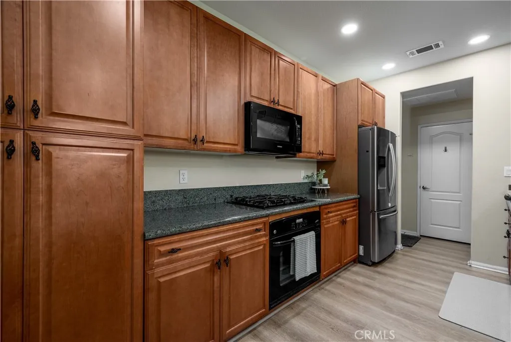Additional image 8 of 30505 Canyon Hills Road Unit 203, Lake Elsinore, CA 92532