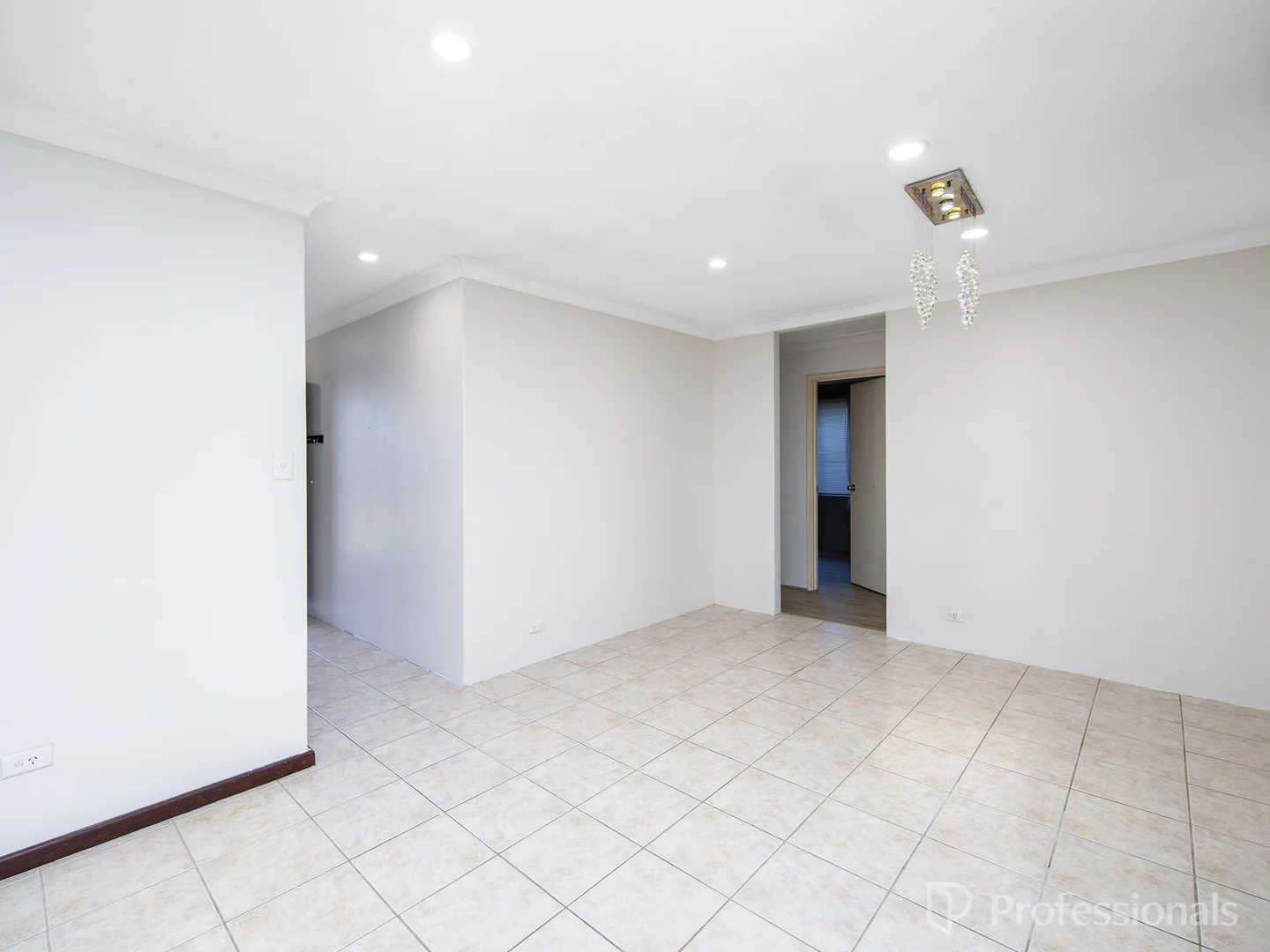 Additional image 13 of 19 Bresnaham Place, Marangaroo WA 6064
