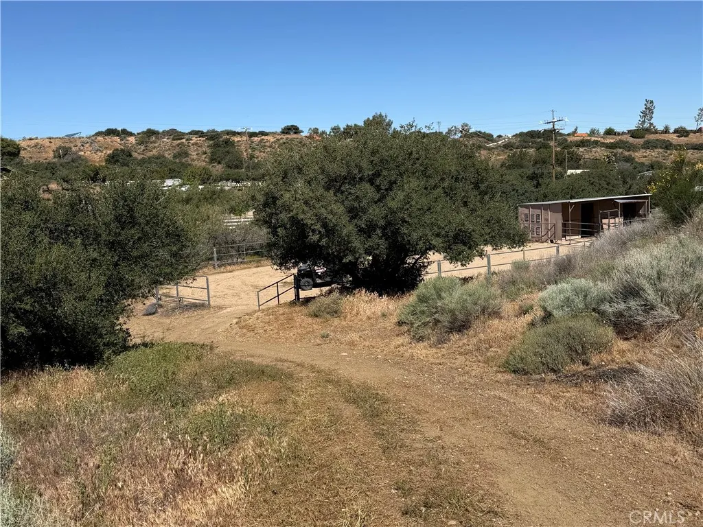 Additional image 63 of 7084 Aster Rd, Oak Hills, CA 92344