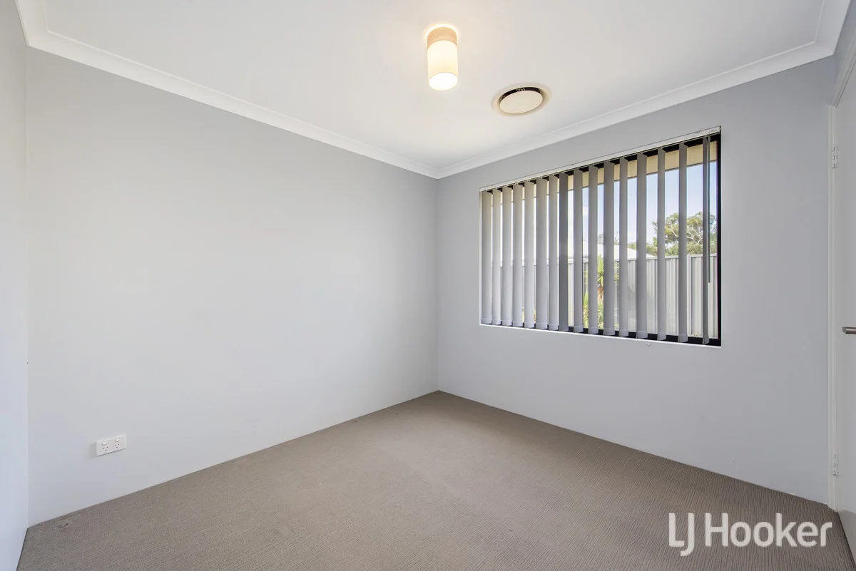 Additional image 14 of 11 Lockhart Street, Coodanup WA 6210