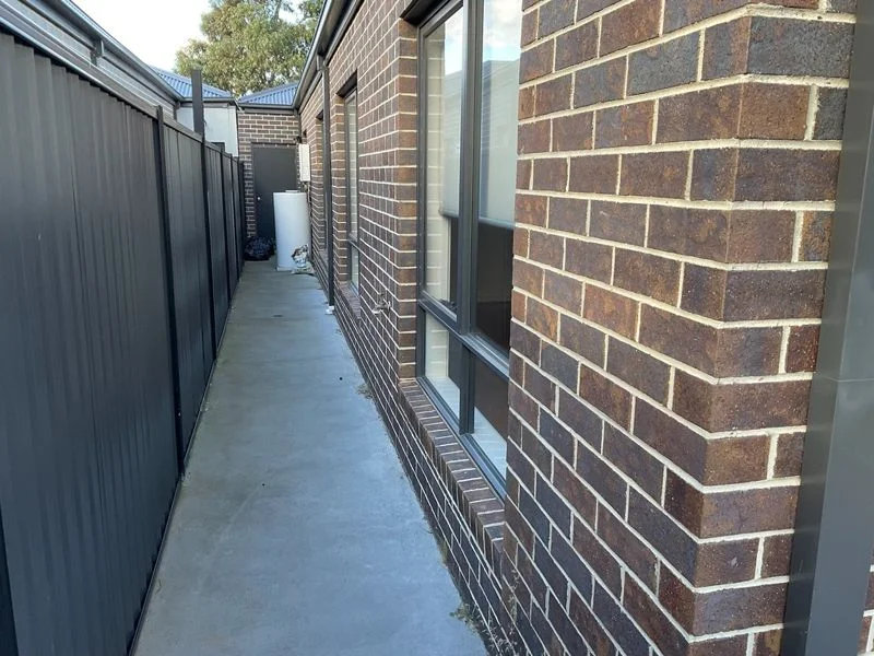 Additional image 18 of 2/23 Katrina Dr, Burnside Heights VIC 3023