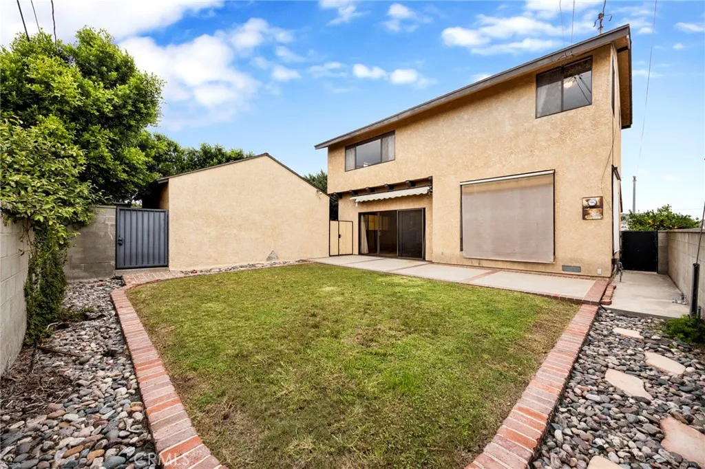 Additional image 98 of 633 Groton Drive, Burbank, CA 91504