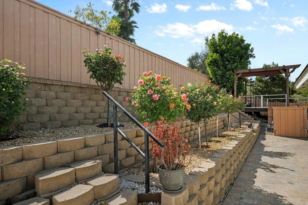 12468 Via Diego, Lakeside, CA 92040 photo 5