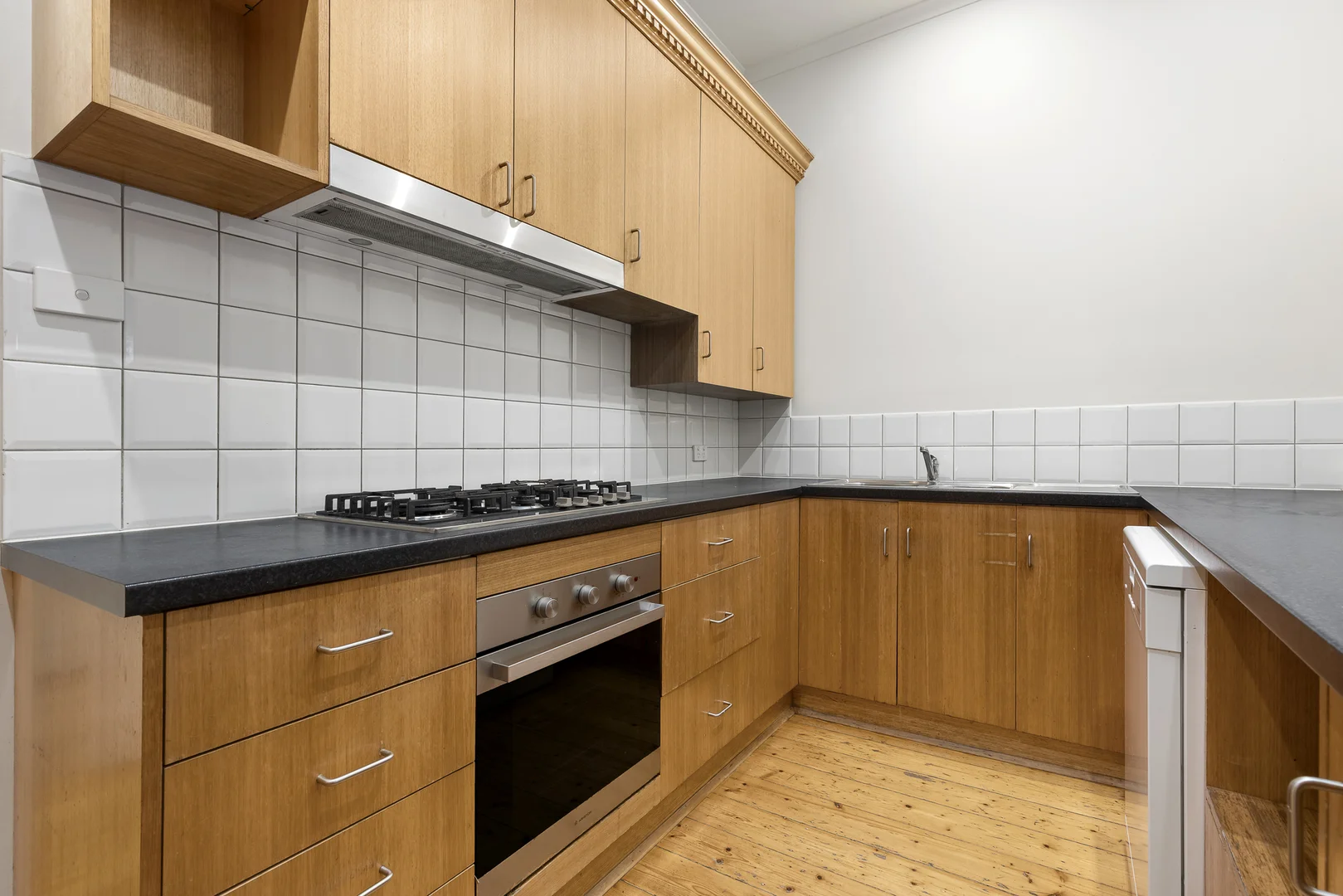 Additional image 5 of 1/16 Rathmines Road, Hawthorn East VIC 3123